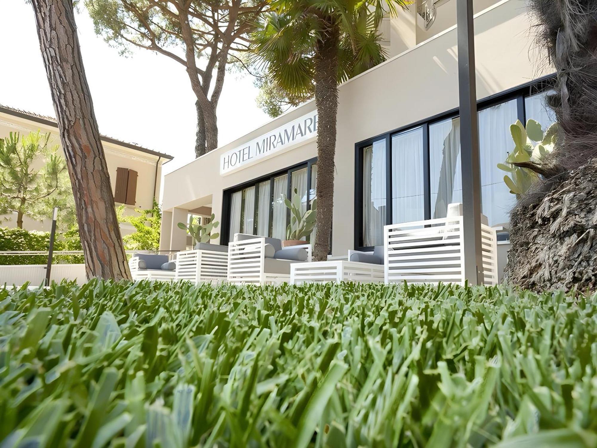 Hotel Miramare - Spa & Suites - Free Breakfast & Brunch Until 13-00 Cervia Buitenkant foto