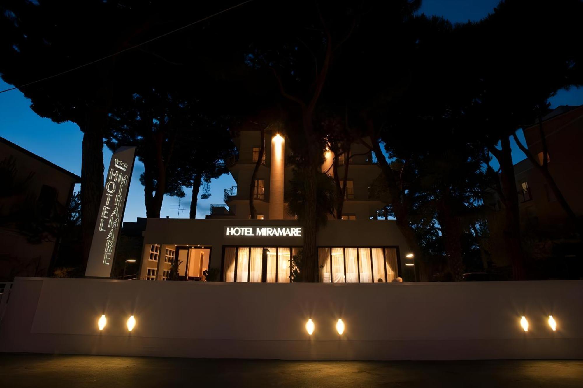 Hotel Miramare - Spa & Suites - Free Breakfast & Brunch Until 13-00 Cervia Buitenkant foto