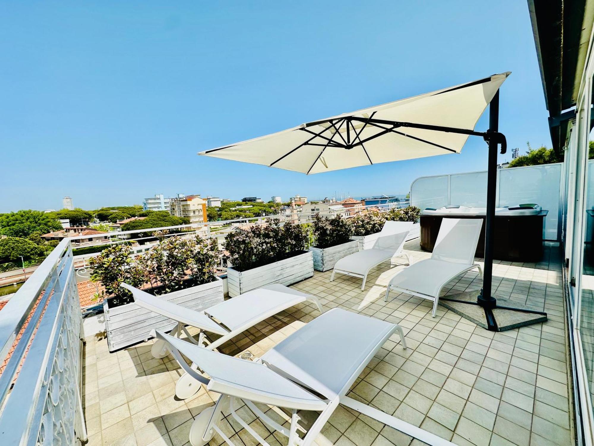 Hotel Miramare - Spa & Suites - Free Breakfast & Brunch Until 13-00 Cervia Buitenkant foto