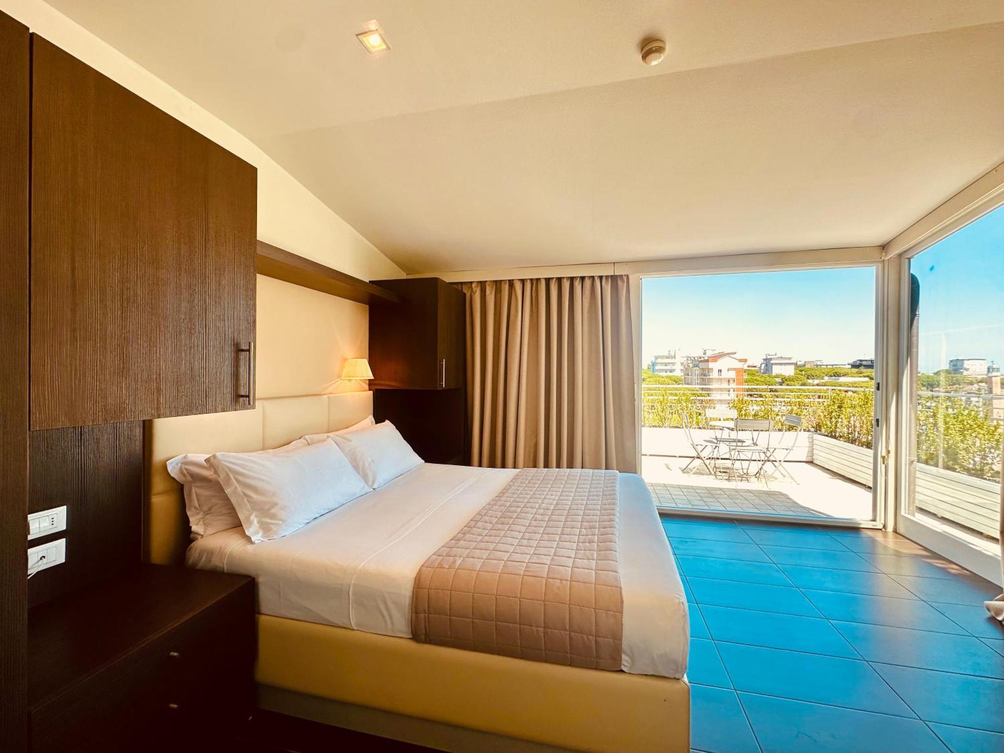Hotel Miramare - Spa & Suites - Free Breakfast & Brunch Until 13-00 Cervia Buitenkant foto